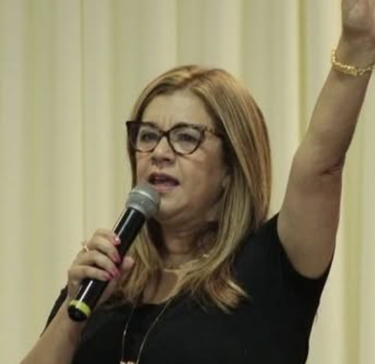 Regina Magalhães